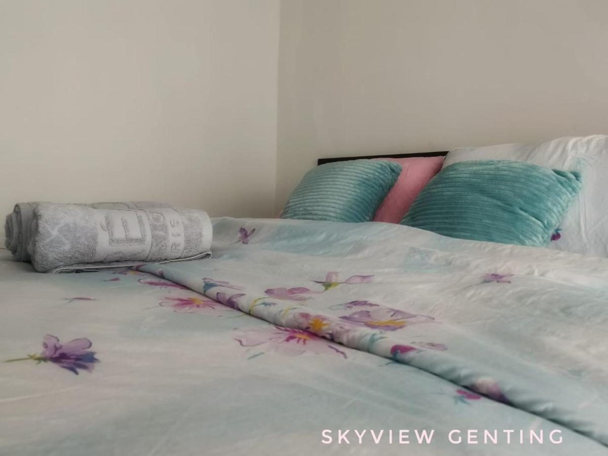 ג'נטינג היילנדס 12 Pax Skyview Homestay 2 Family Room 2R2B Golden Hills Mountain View Genting Highland מראה חיצוני תמונה