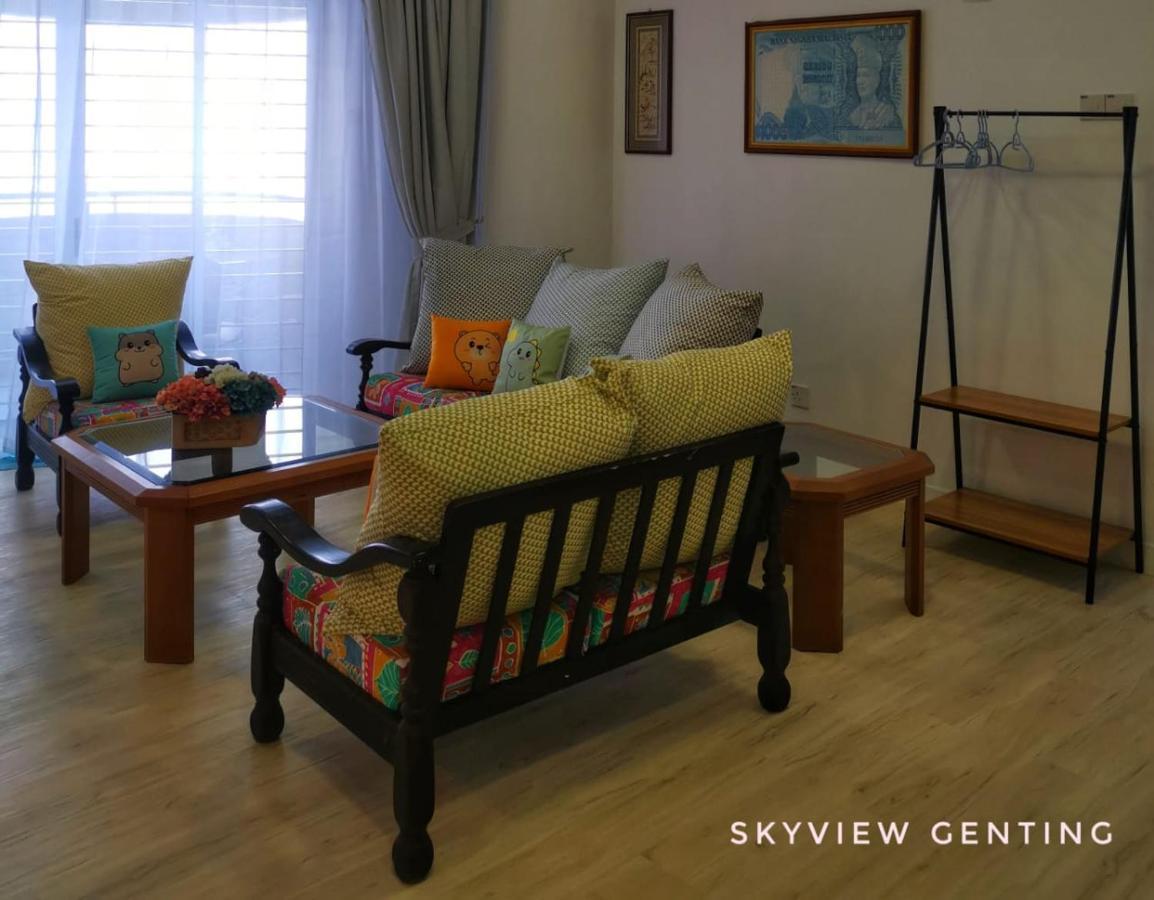 ג'נטינג היילנדס 12 Pax Skyview Homestay 2 Family Room 2R2B Golden Hills Mountain View Genting Highland מראה חיצוני תמונה